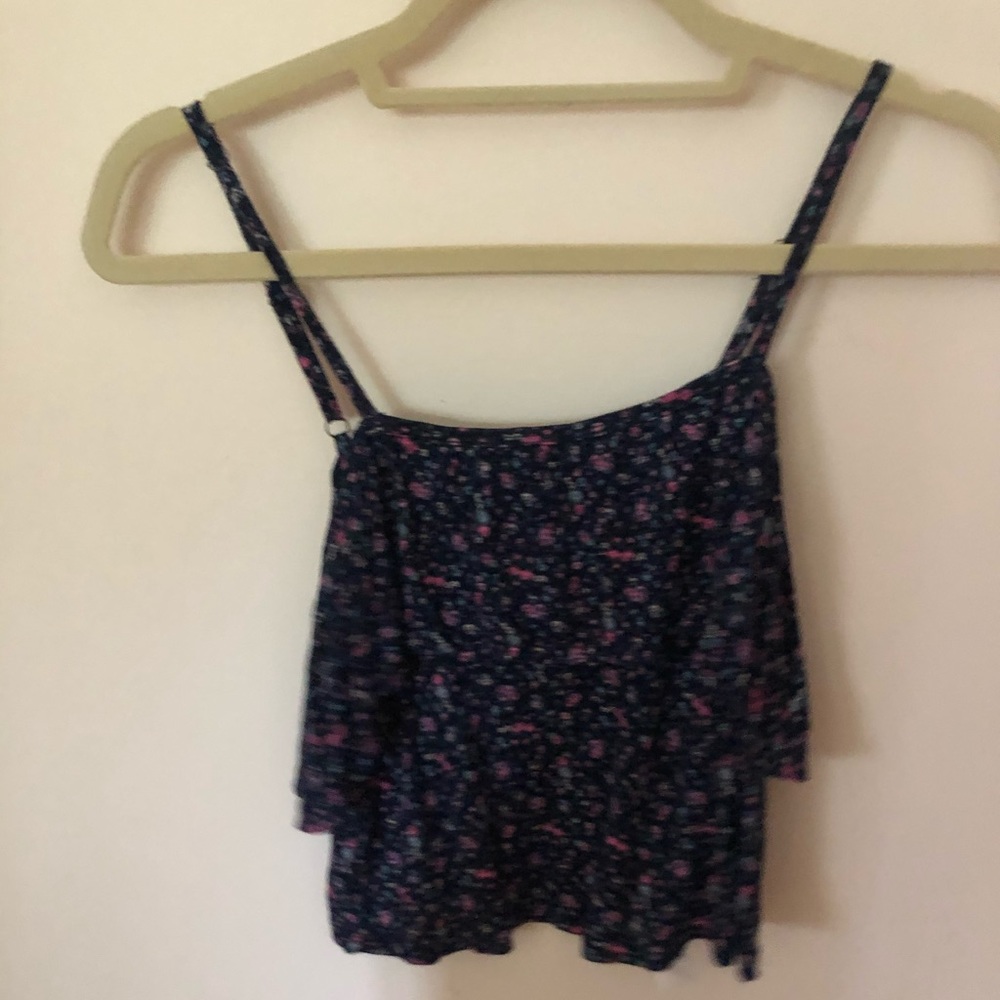 Ruffle cropped tank top